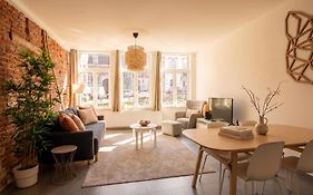 Residence Royal Selys, City-Center - Bike Parking And Outdoor